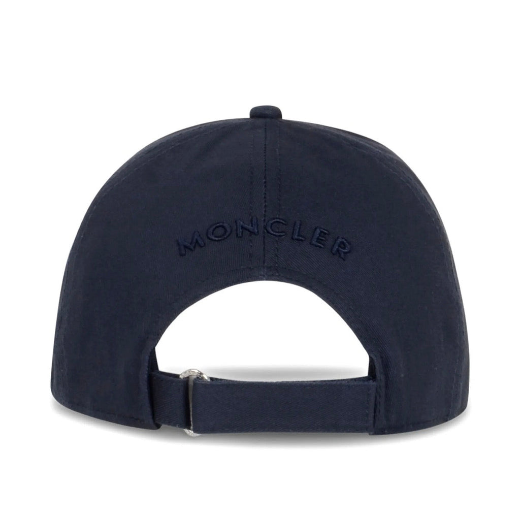 Cap M*ncler