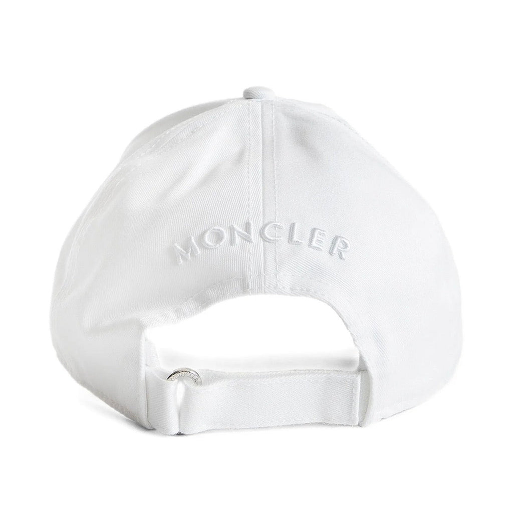 Cap M*ncler