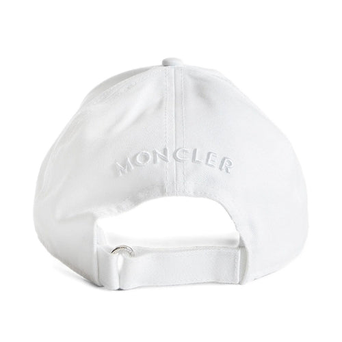 Cap M*ncler
