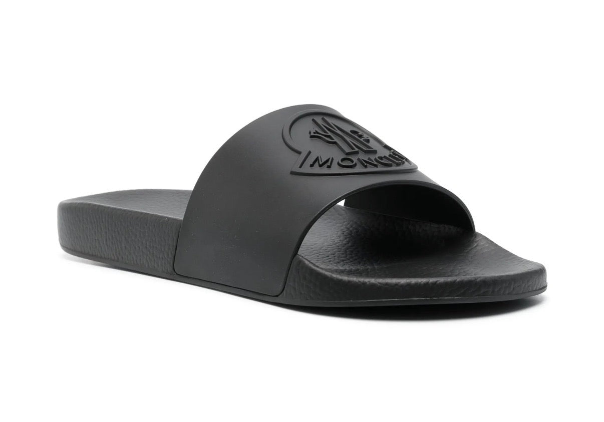 Slippers M*ncler