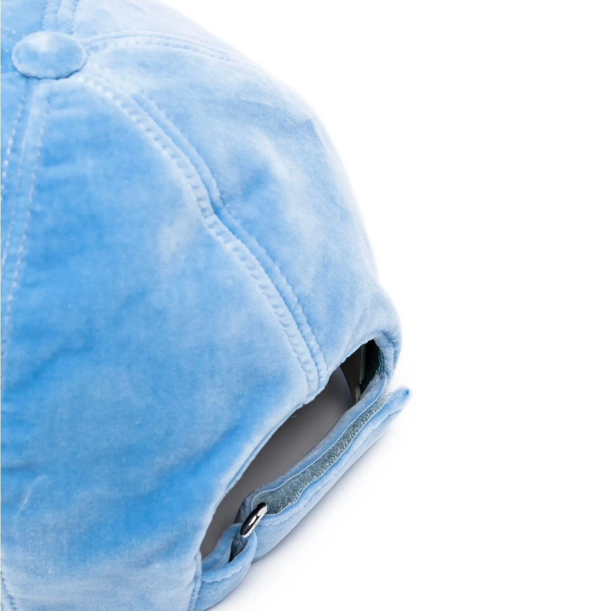 Cap M*ncler
